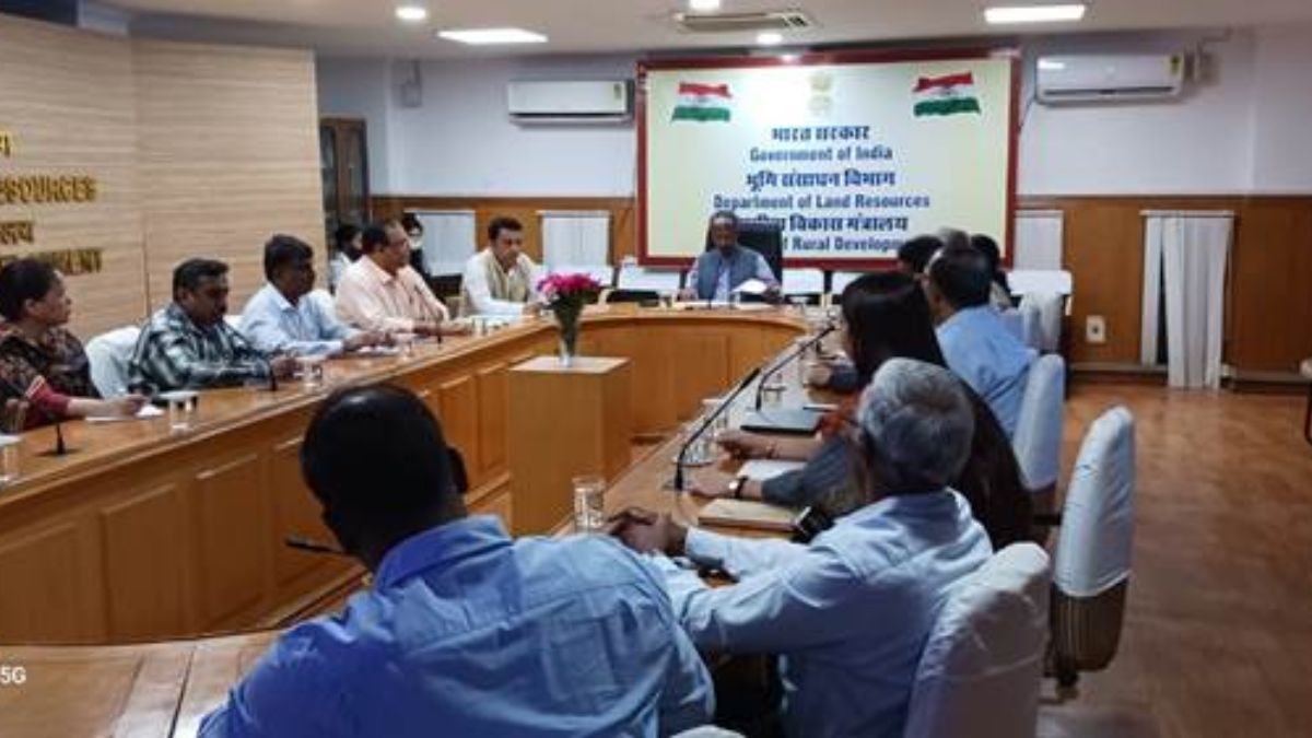 Ajay Tirkey, Secretary, DoLR reviewed the REWARD Program with World Bank Team