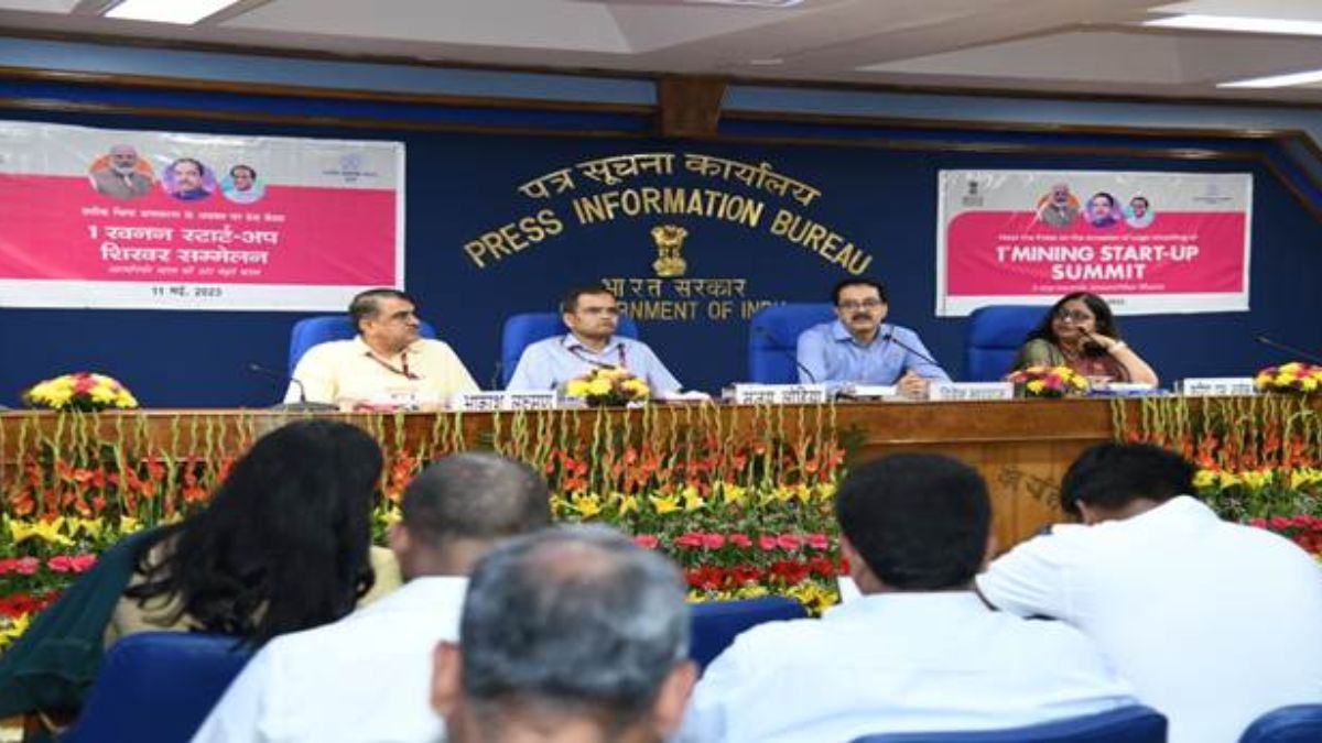 Start-ups and Industries can help address Mining Sector Technological Challenges – Mines Secretary Shri Vivek Bharadwaj 