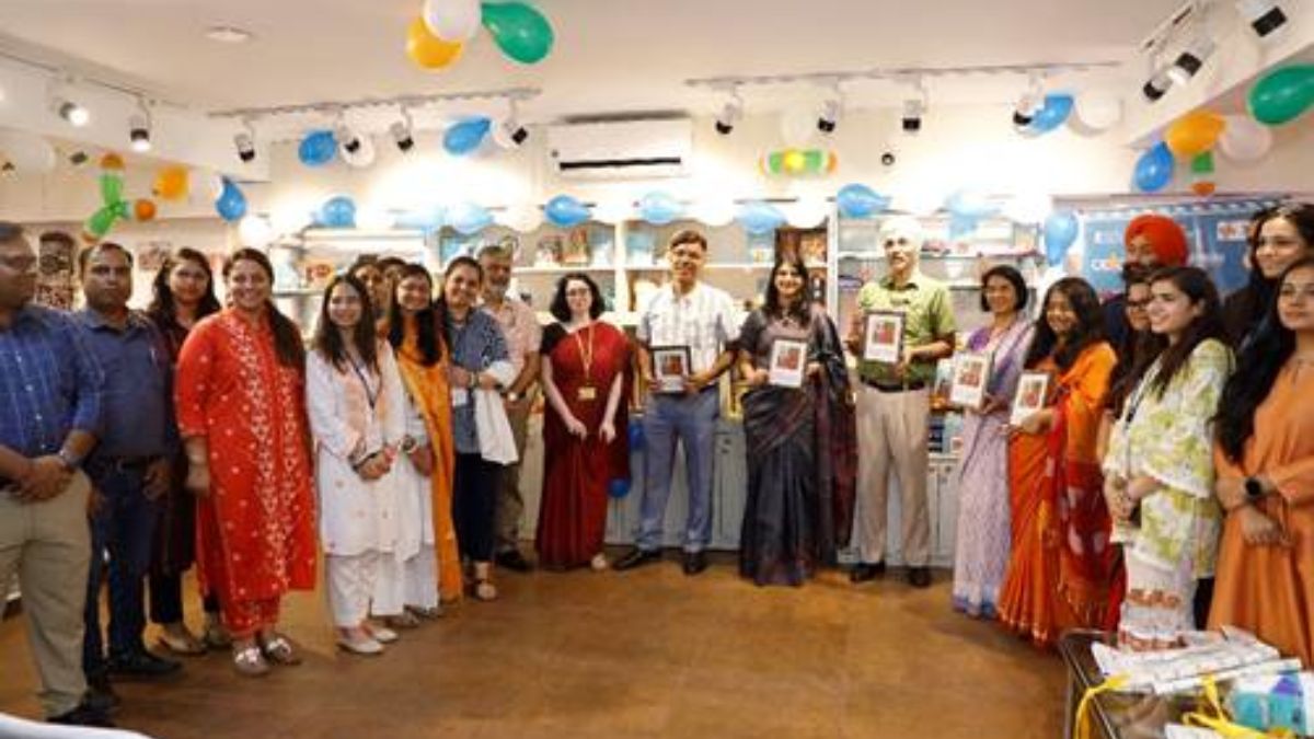 DPIIT and Ministry of Rural Development jointly launch ‘One District One Product’ Wall at SARAS Ajeevika Store