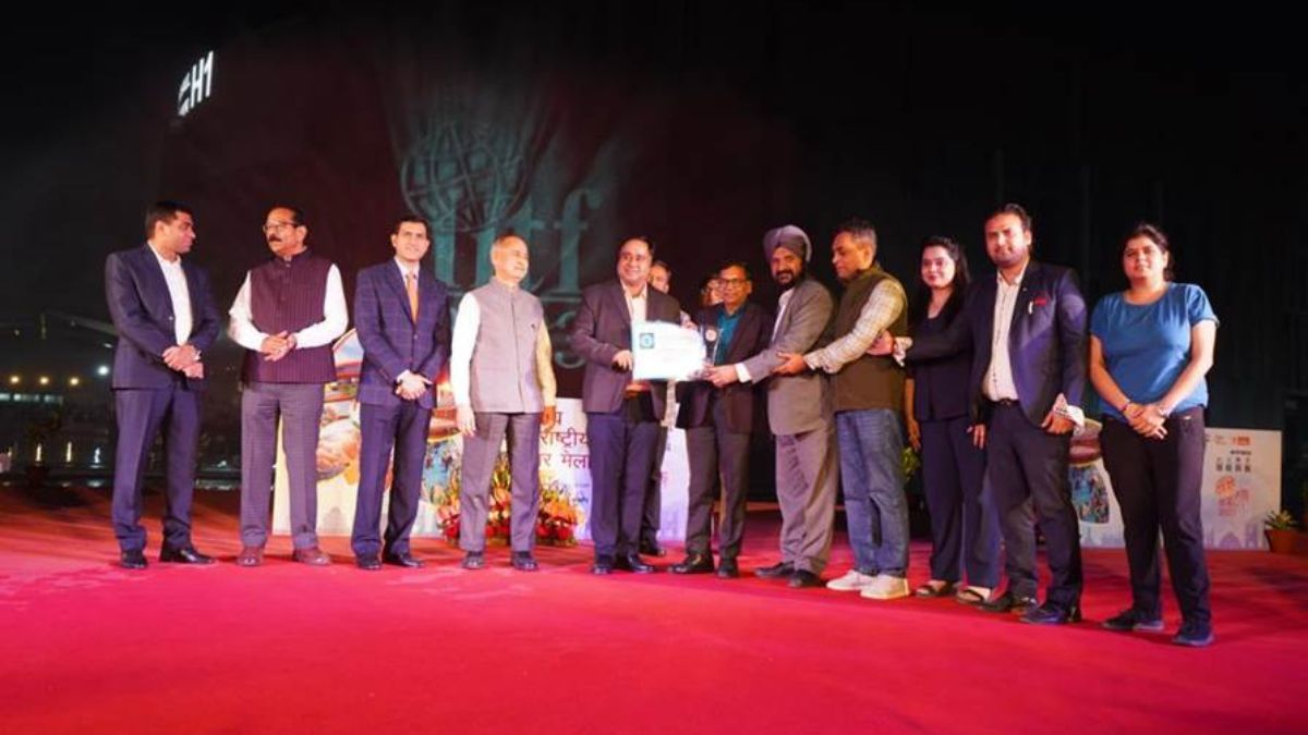 Ministry of Power receives Special Appreciation Medal for Excellence in Display at IITF 2023