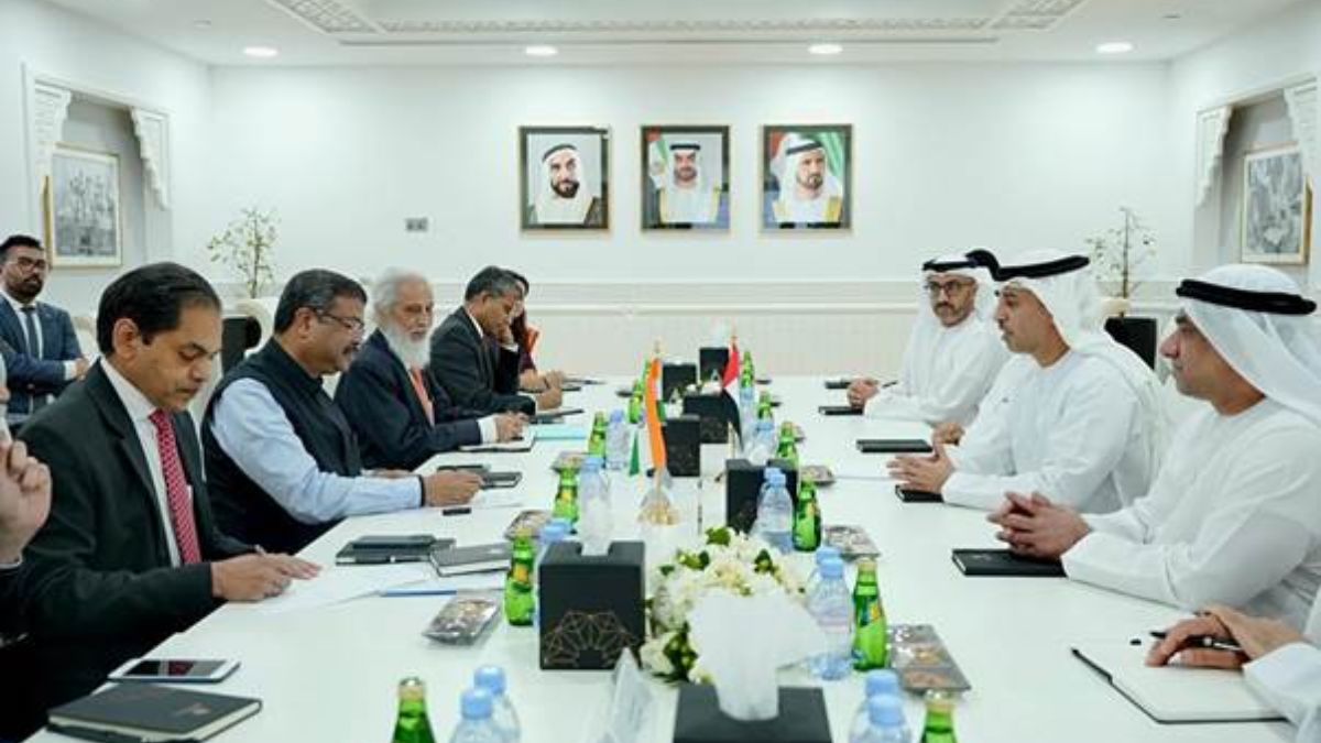 Shri Dharmendra Pradhan meets UAE Education Minister H.E. Dr Ahmad Al Falasi in Abu Dhabi