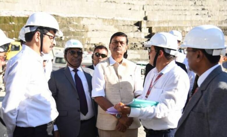 Union Power and New and Renewable Energy Minister visits Subansiri Lower Hydroelectric Project