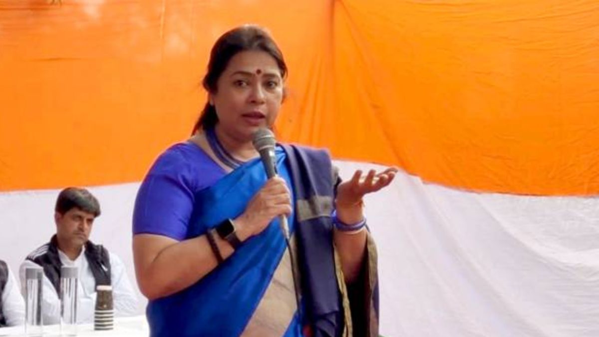 Ms Meenakshi Lekhi engages in the Viksit Bharat Sankalp Yatra program in New Delhi