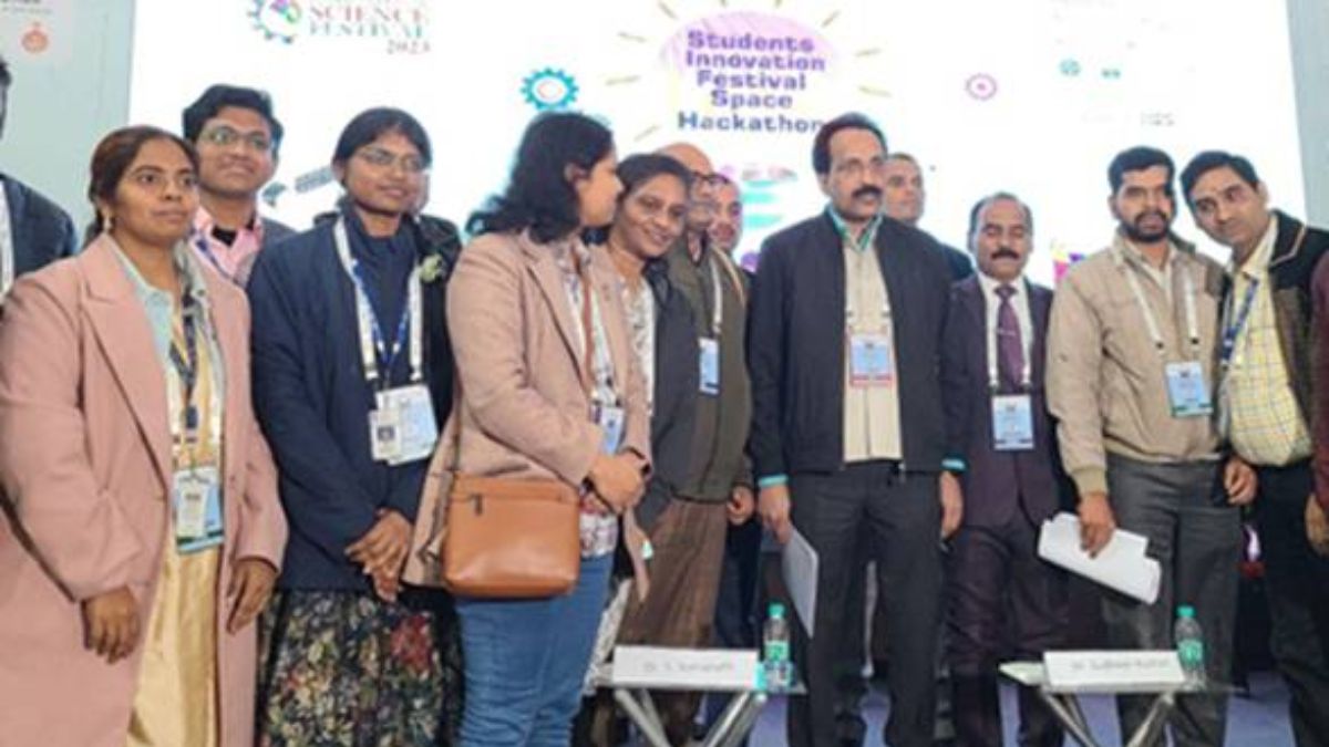 Shri S Somanath, ISRO addressed Young Minds in Students Innovation Festival - Space Hackathon at IISF 2023