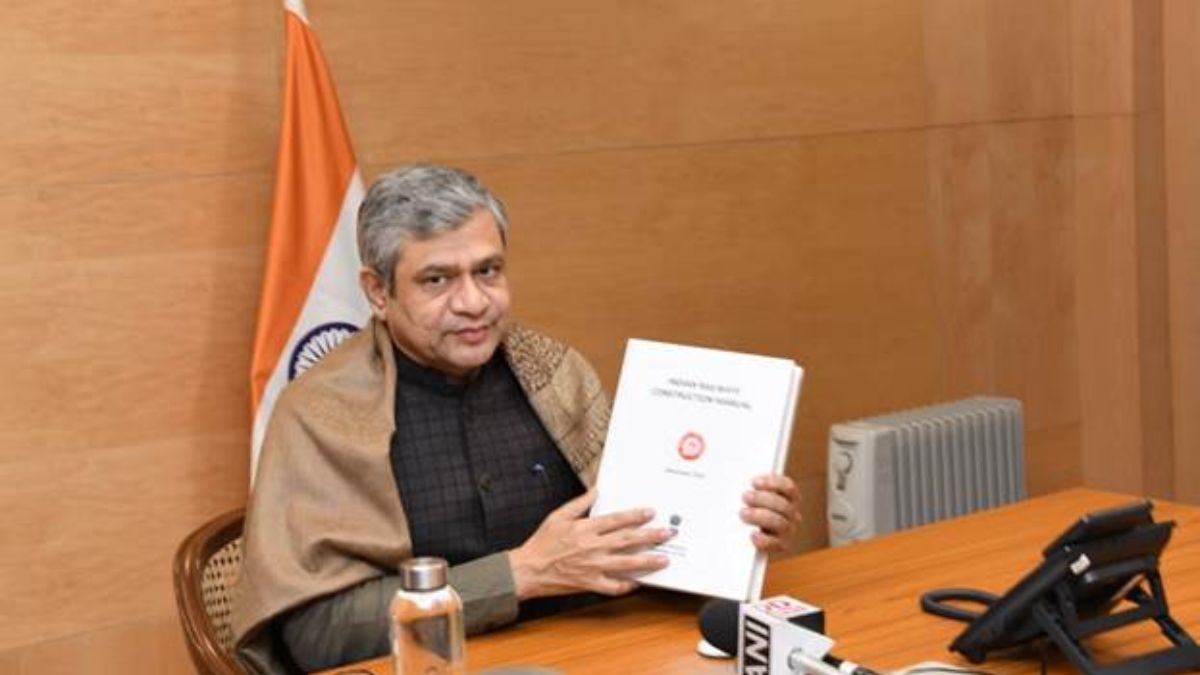 Union Rail Minister Unveils Indian Railways Construction Manual 2023