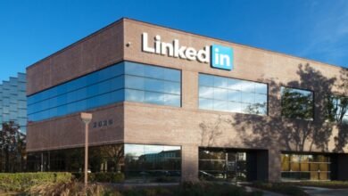LinkedIn Grapples with Widespread Outage Tens of Thousands of Users Affected
