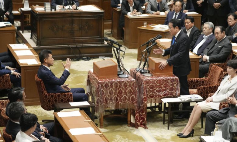 Japanese Prime Minister Rules Out Dissolving House Amid Political Scandal