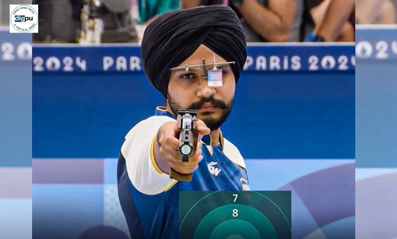 Manu Bhaker and Sarabjot Singh Clinch Bronze in 10m Air Pistol Mixed Team Event at Paris 2024 Olympics