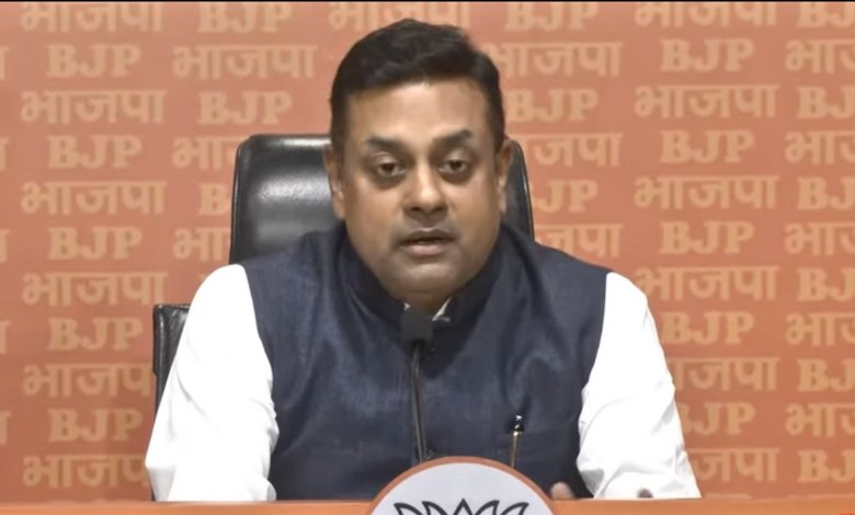 Sambit Patra Mocks Rahul Gandhi’s Transformation from Non-Hindu to 'Janeudhari Brahmin'