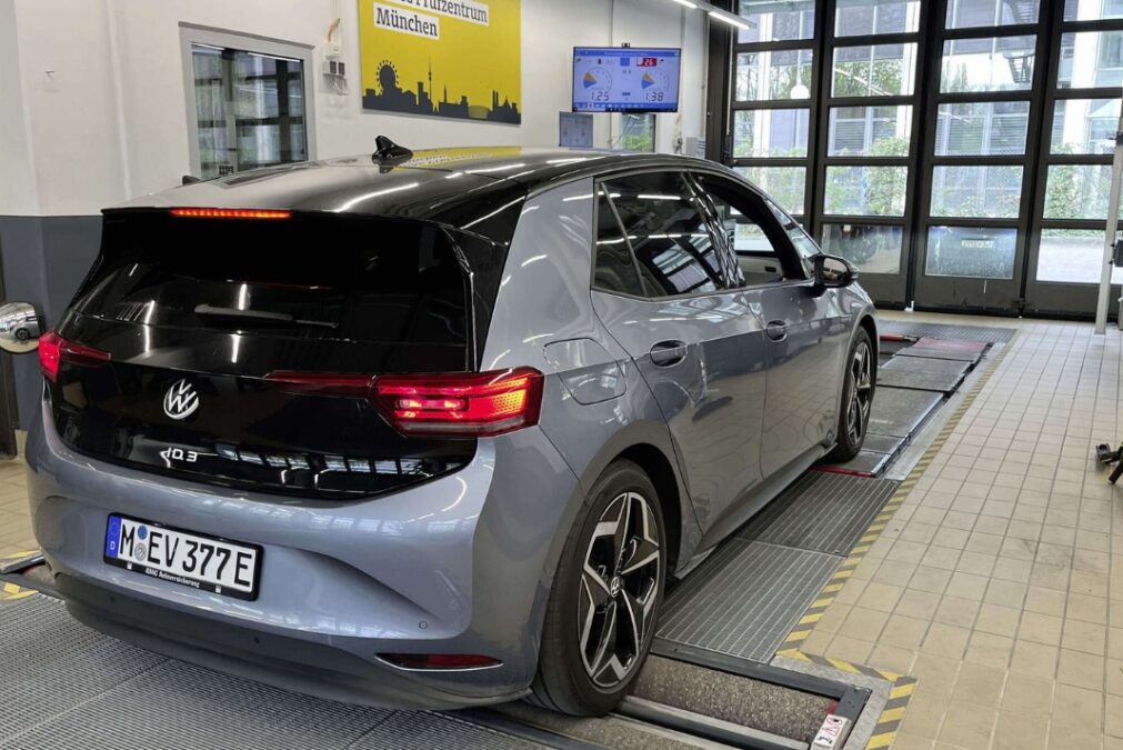Volkswagen’s ID.3 Proves Its Worth: Battery Performs Well After 160,000-Kilometer Challenge