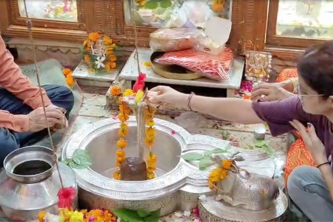 A temple where two Shivlingas fulfil wishes, the the 300 years old Gopeshwar Mahadev temple of Bikaner
