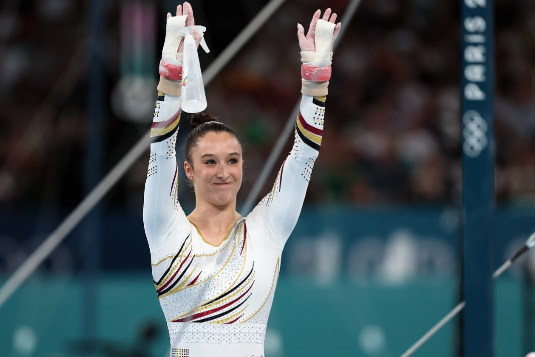 Belgian Gymnast Nina Derwael Retires at 25, Citing Physical Toll After Historic Triumphs