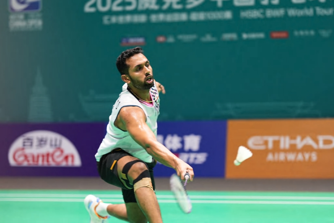 HS Prannoy Rises from the Brink, Lakshya Sen Falls Short in Emotional Day for Indian Badminton at China Open 2025-2