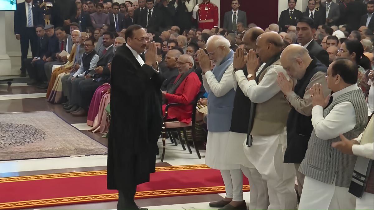 CJI Suryakant with Modi and his cabinet ministers 