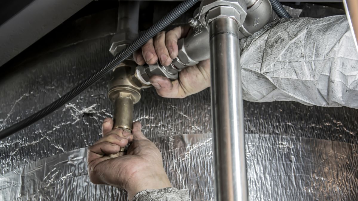 Main Water Line Replacement Cost-Analysis Guide for Fort Worth Homeowners Utilizing Local Plumbing Services in Fort Worth